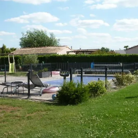 Dependance Cosy דירה